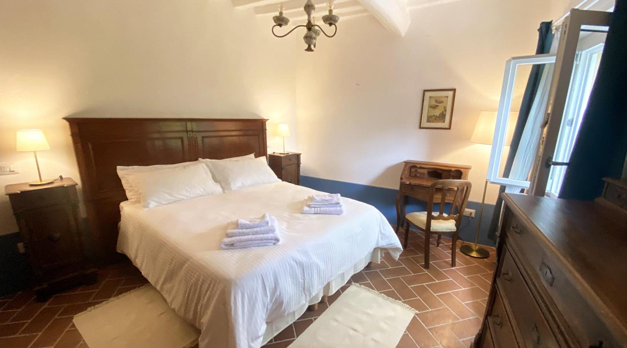Apartmán La Tonnaia Lari Exteriér fotografie