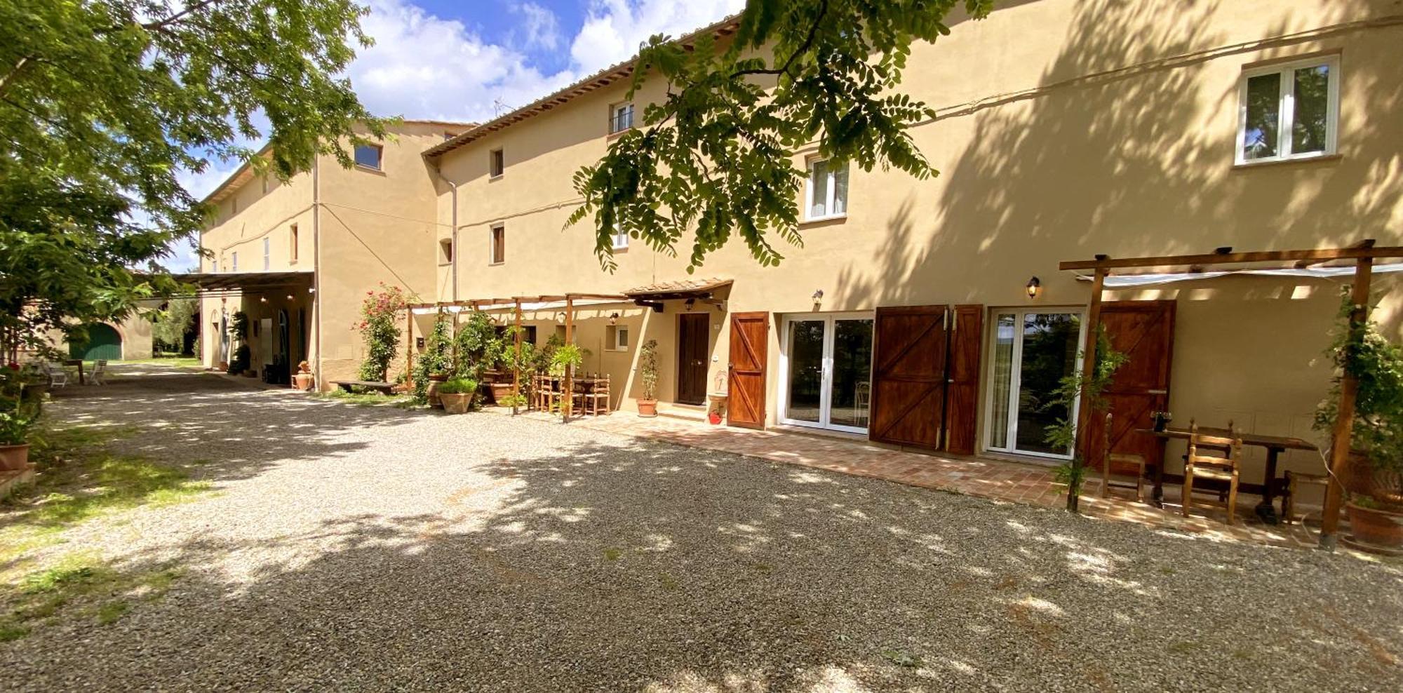 Apartmán La Tonnaia Lari Exteriér fotografie